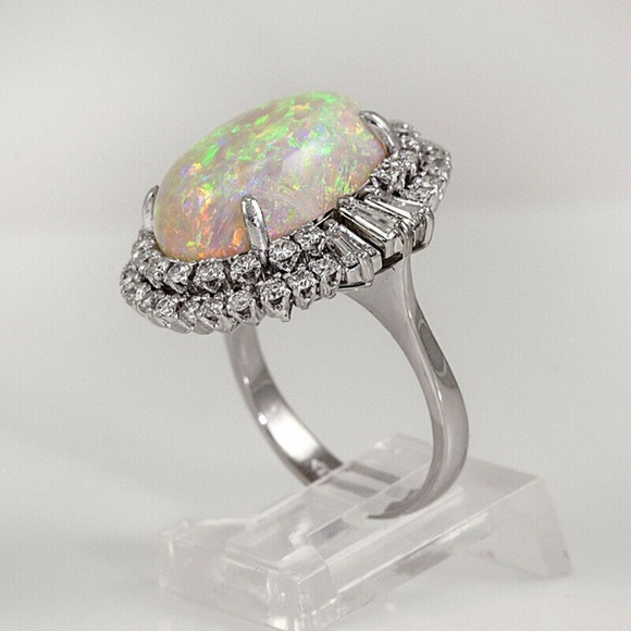 925 Silver White Oval Cut Fire Opal Ring New - Picture 2 of 5